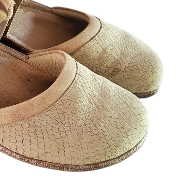 NAOT KATA Nuetral Tan Cream Snake Embossed Leather Lace-Up Sandals Women's SZ‎ 7 - Picture 9 of 10